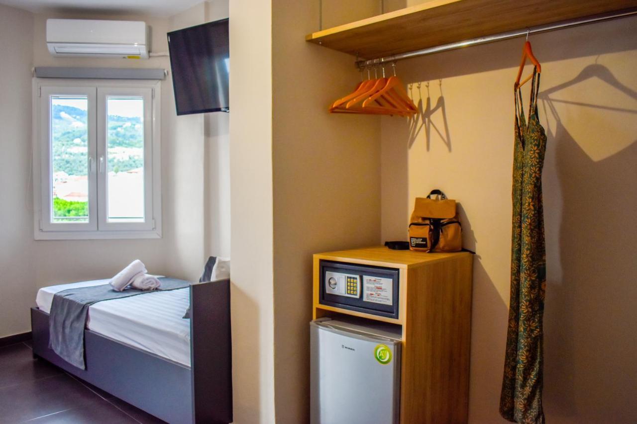 Entelia Hotel